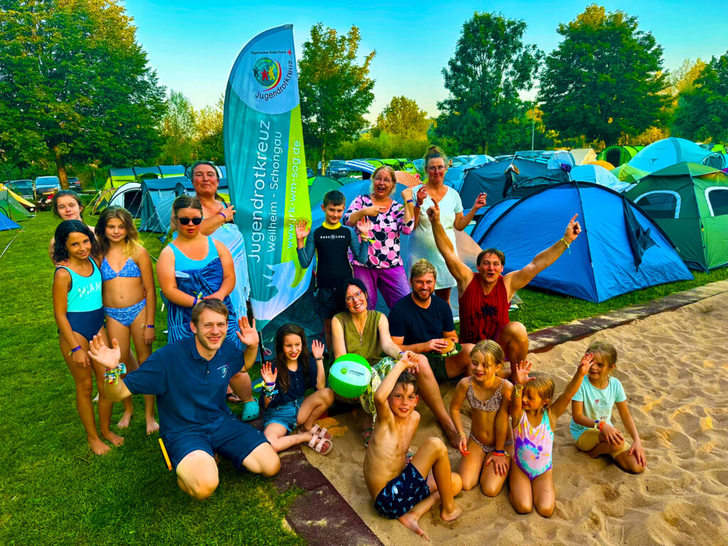 Freibad-bernachtung 2025  Spiel, Spa & Lagerfeuer